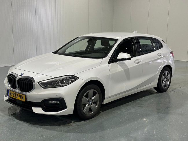 BMW 1-serie - 118i Automaat Business Edition