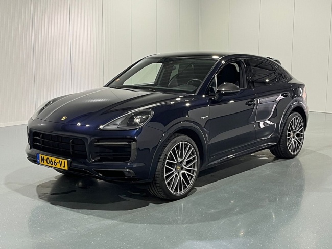 Porsche Cayenne - Coupe 3.0 E-Hybrid