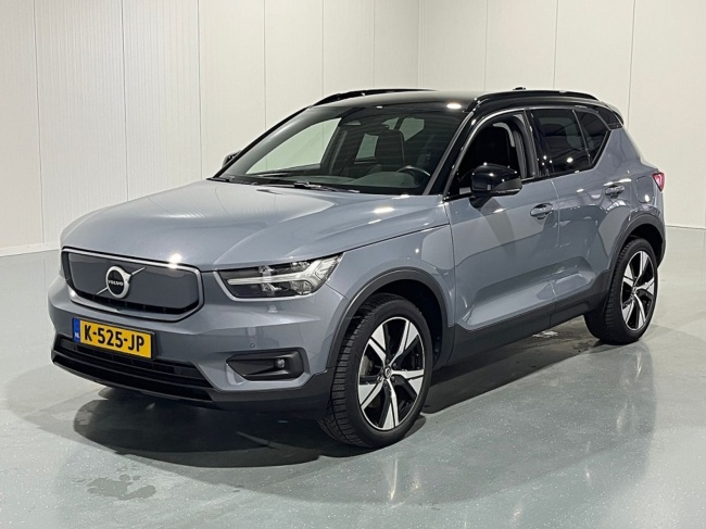 Volvo XC40 - Recharge P8 AWD R-Design