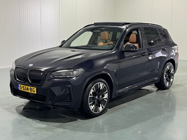 BMW iX3 - Executive 80 kWh M-Pakket