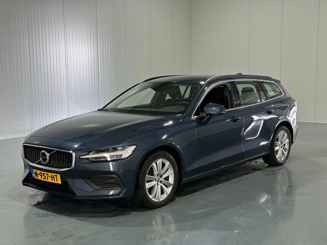 Volvo V60 - 2.0 B3 Automaat Momentum Business