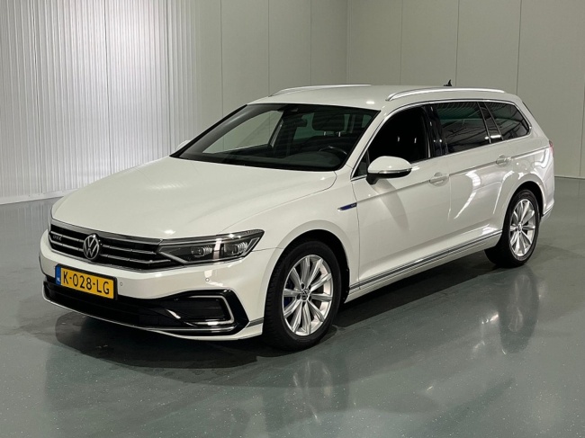 Volkswagen Passat - Variant 1.4 TSI PHEV GTE Business