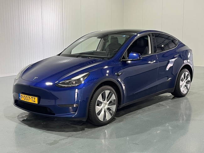 Tesla Model Y - Long Range AWD 75 kWh