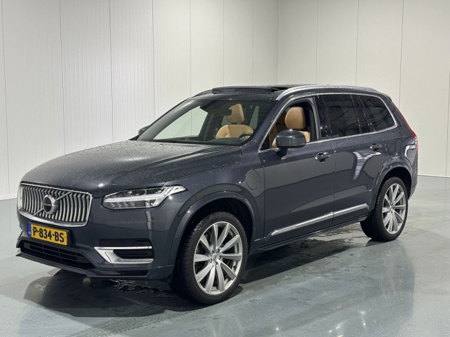 Volvo XC90 - 2.0 T8 Recharge AWD Inscription 7-Persoons