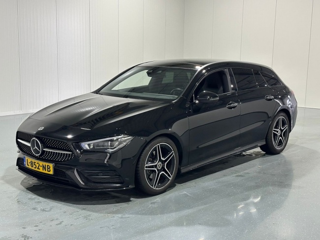 Mercedes-Benz CLA-Klasse - Shooting Brake 180 Automaat Business Solution AMG Pano