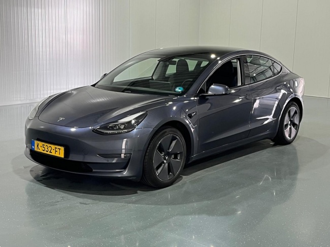 Tesla Model 3 - Long Range AWD 75 kWh