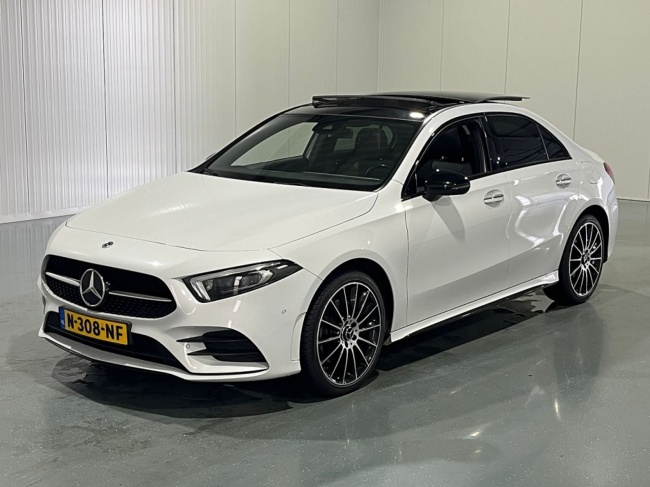 Mercedes-Benz A-Klasse - Limousine 250 e Business Solution AMG Limited Pano