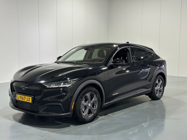 Ford Mustang - Mach-E RWD 75 kWh Pano
