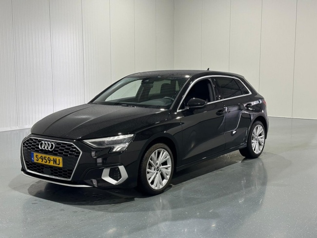 Audi A3 - Sportback 30 TFSI Automaat Advanced edition