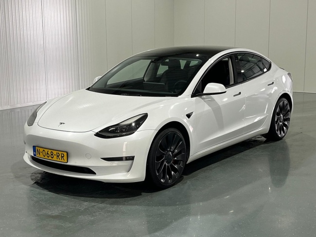 Tesla Model 3 - Performance AWD 75 kWh