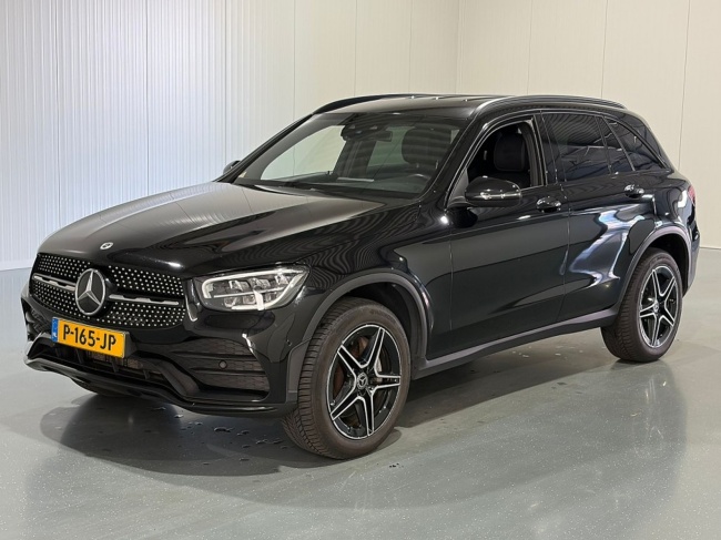 Mercedes-Benz GLC - 300 300e 4MATIC Business Solution AMG