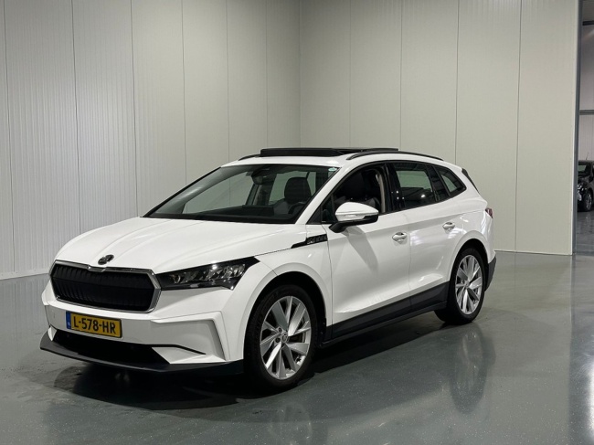 Škoda Enyaq - 60 Pano
