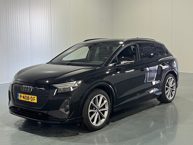 Audi Q4 - E-tron 40 Launch edition S Competition 77 kWh