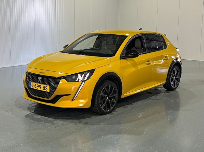 Peugeot 208 - 1.2 PureTech GT Pack