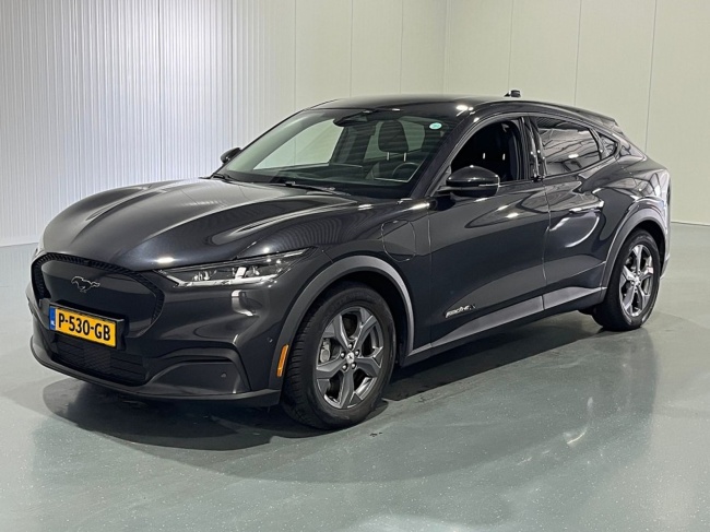 Ford Mustang - Mach-E Extended RWD 98 kWh Trekhaak
