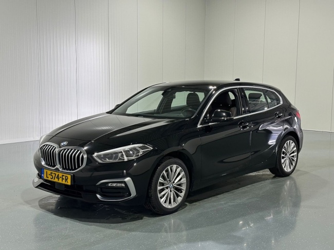 BMW 1-serie - 118i Automaat Business Edition Plus