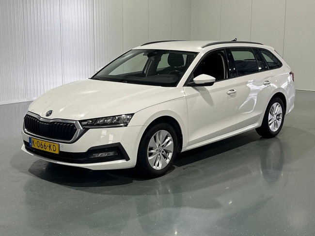 Škoda Octavia - Combi 1.0 e-TSI Automaat Business Edition