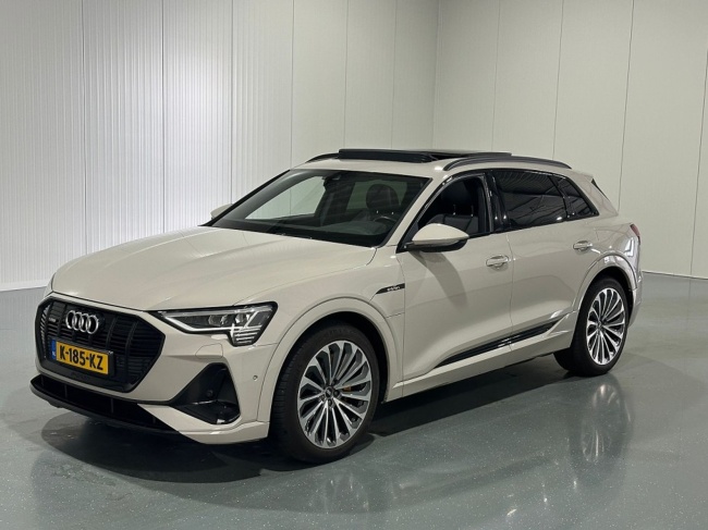 Audi e-tron - 55 quattro S edition 95 kWh Pano
