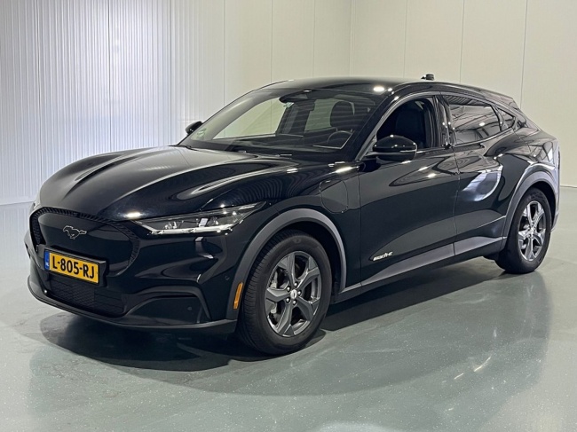 Ford Mustang - Mach-E RWD 75 kWh Pano