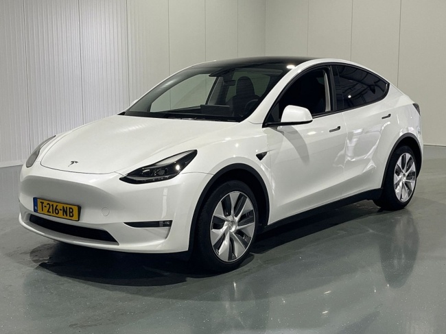 Tesla Model Y - Long Range AWD 75 kWh