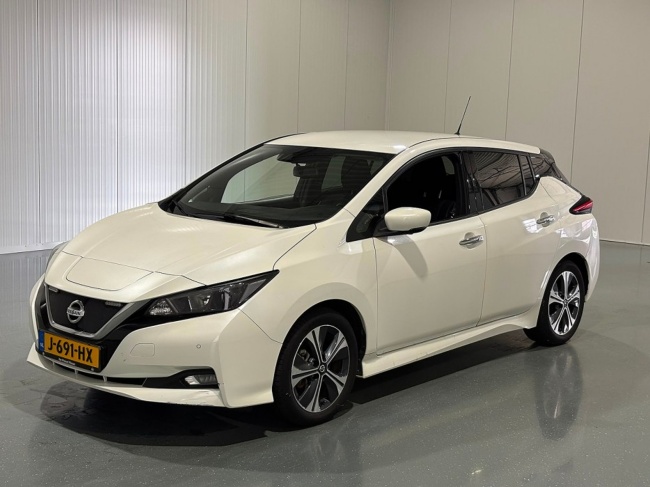 Nissan Leaf - N-Connecta 40 kWh