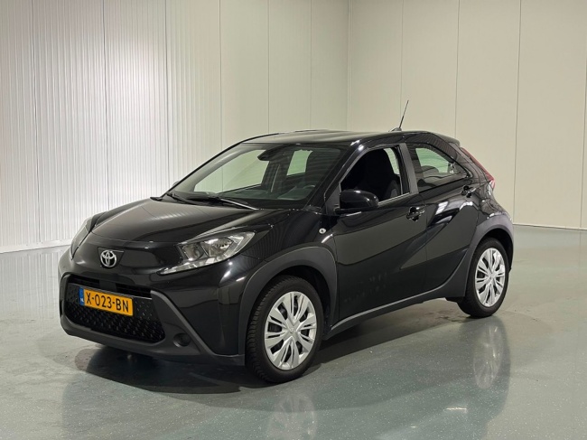 Toyota Aygo-X - 1.0 VVT-i MT Play