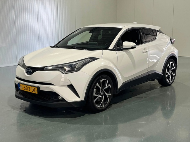 Toyota C-HR - 1.8 Hybrid Business Intro