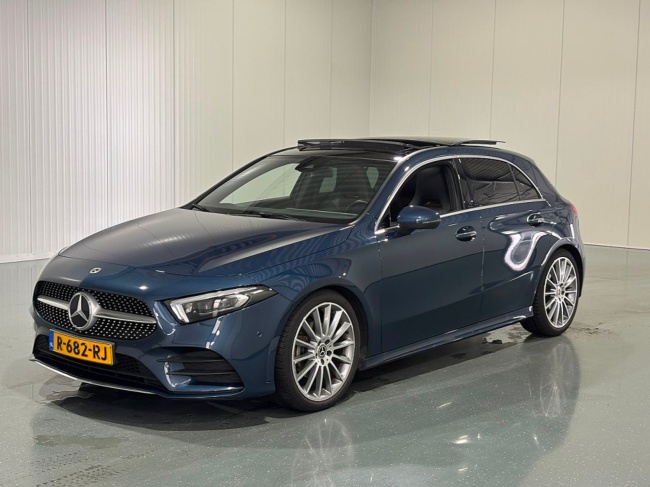 Mercedes-Benz A-Klasse - 180 Automaat AMG Line Pano