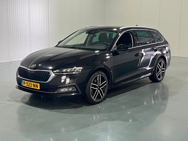 Škoda Octavia - Combi 1.0 e-TSI Automaat Business Edition Plus Automaat