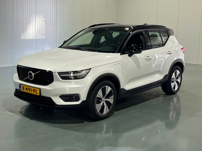 Volvo XC40 - 1.5 T4 Recharge R-Design