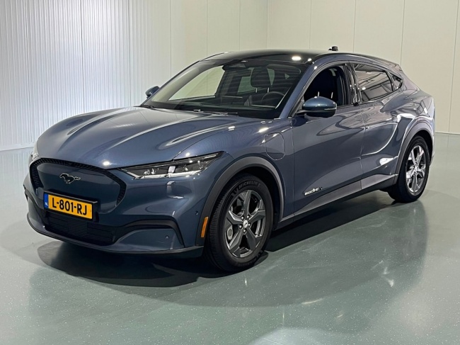 Ford Mustang - Mach-E Extended RWD 98 kWh Pano