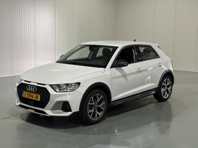 Audi A1 - Citycarver 30 TFSI Automaat epic