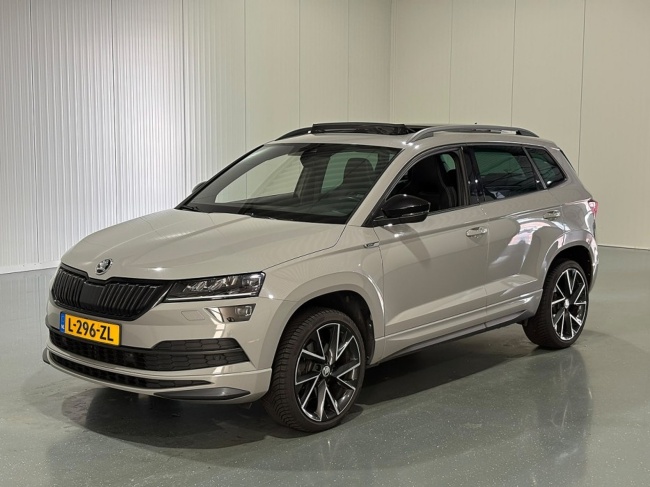 Škoda Karoq - 1.5 TSI ACT Automaat Sportline Business Pano