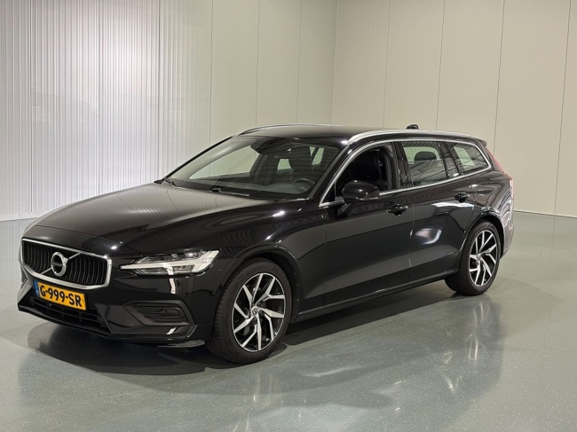 Volvo V60 - 2.0 T4 Automaat Momentum Pro