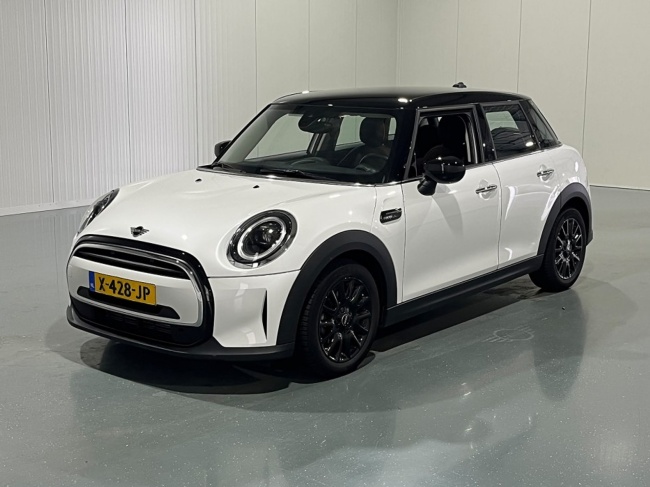MINI Mini - 1.5 Automaat Cooper Camden Edition