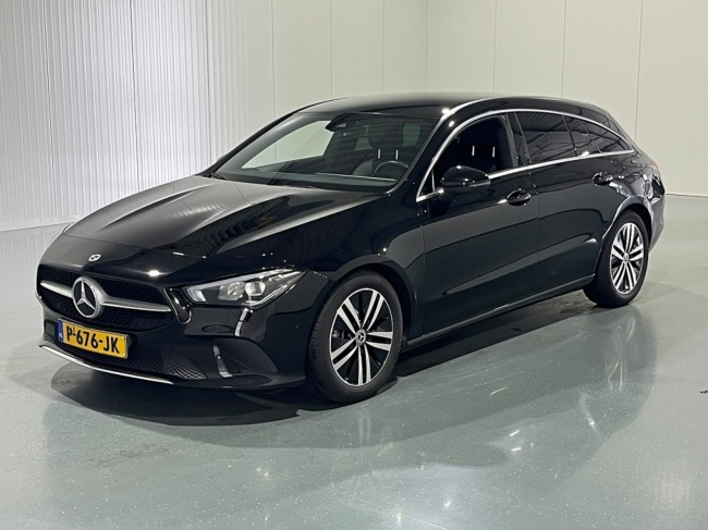 Mercedes-Benz CLA-Klasse - Shooting Brake 180 Automaat Business Solution
