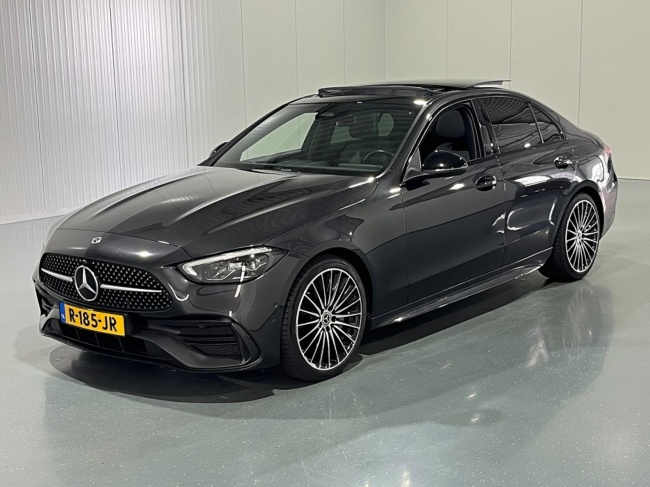 Mercedes-Benz C-Klasse - 180 Automaat AMG Line Pano