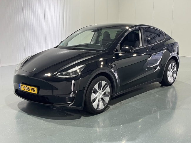 Tesla Model Y - Long Range AWD 75 kWh