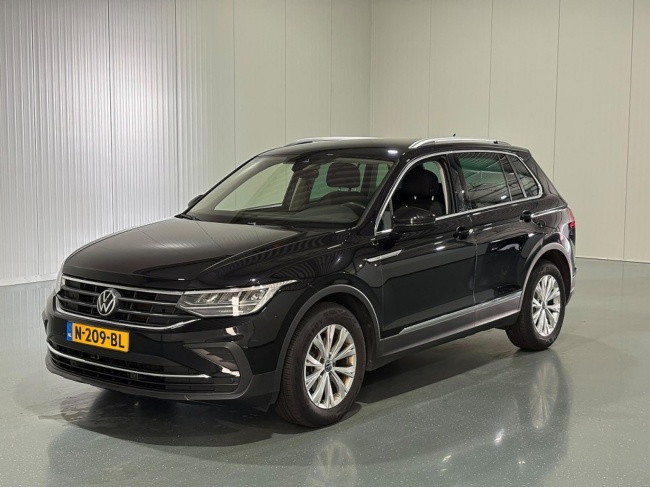 Volkswagen Tiguan - 1.5 TSI Automaat Life Business