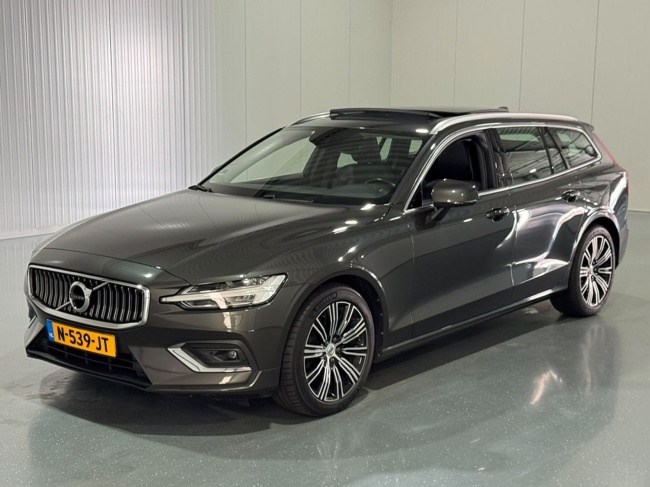 Volvo V60 - 2.0 B4 Automaat Inscription Pano