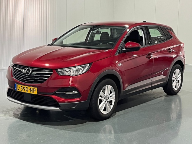 Opel Grandland X - 1.2 Turbo Elegance