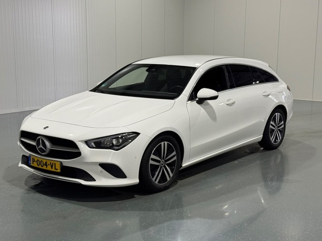 Mercedes-Benz CLA-Klasse - Shooting Brake 180 Automaat Business Solution