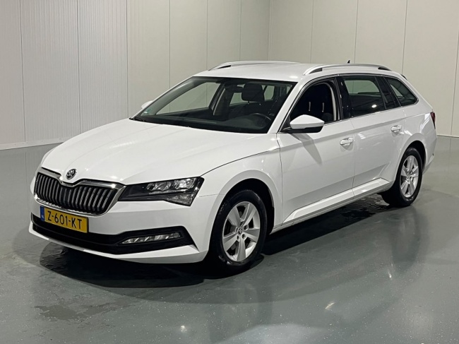 Škoda Superb - Combi 1.5 TSI ACT Business Edition
