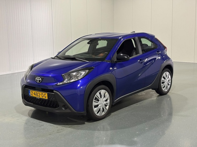 Toyota Aygo-X - 1.0 VVT-i MT Play