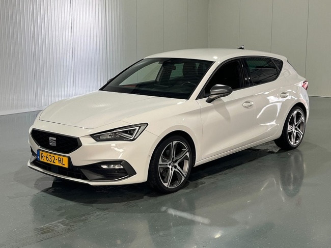 SEAT Leon - 1.5 eTSI FR Business Intense Automaat