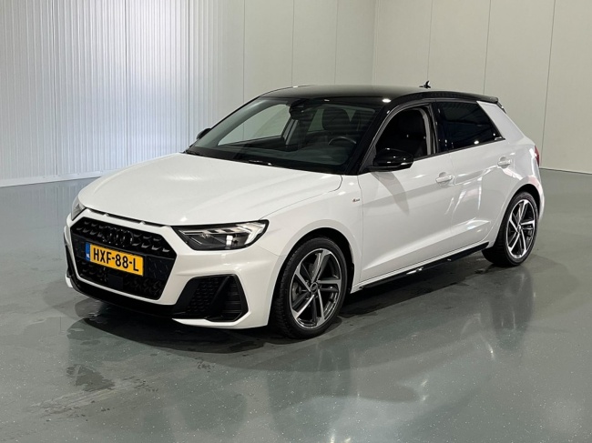 Audi A1 - Sportback 30 TFSI S edition