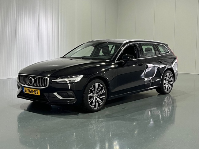 Volvo V60 - 2.0 T8 Recharge AWD Inscription