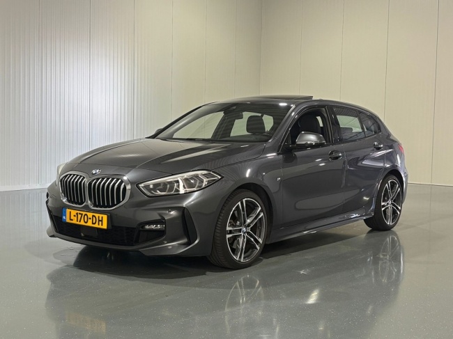 BMW 1-serie - 118i Automaat High Executive M-Pakket Pano