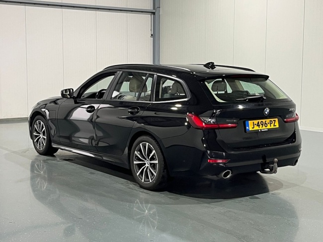 BMW 3 Serie - Touring 330e Plug-in eDrive Edition