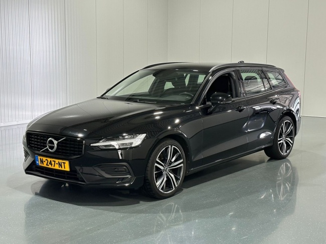 Volvo V60 - 2.0 B3 Automaat Momentum Advantage
